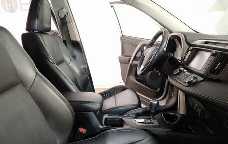 Toyota RAV4, 2018 год, 2 849 000 рублей, 29 фотография