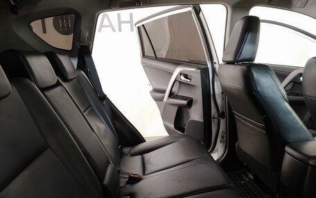 Toyota RAV4, 2018 год, 2 849 000 рублей, 28 фотография