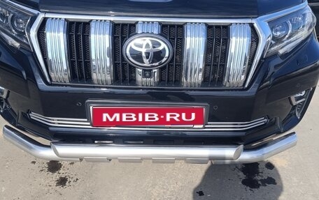 Toyota Land Cruiser Prado 150 рестайлинг 2, 2018 год, 4 800 000 рублей, 1 фотография