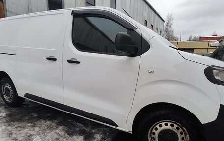 Peugeot Expert, 2018 год, 1 990 000 рублей, 3 фотография