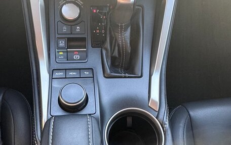 Lexus NX I, 2017 год, 2 950 000 рублей, 13 фотография