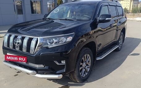 Toyota Land Cruiser Prado 150 рестайлинг 2, 2018 год, 4 800 000 рублей, 4 фотография
