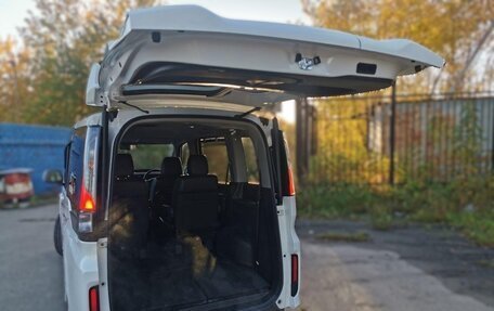 Honda Stepwgn IV, 2021 год, 1 970 000 рублей, 12 фотография