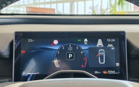 Toyota RAV4, 2025 год, 5 290 000 рублей, 13 фотография