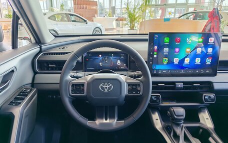 Toyota RAV4, 2025 год, 5 290 000 рублей, 15 фотография