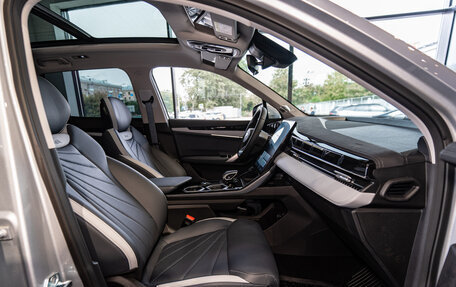 Geely Atlas, 2025 год, 4 080 990 рублей, 12 фотография