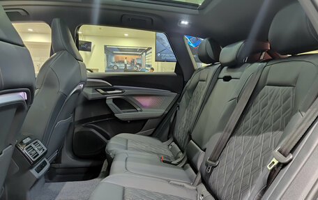 Audi Q5, 2026 год, 7 250 000 рублей, 15 фотография