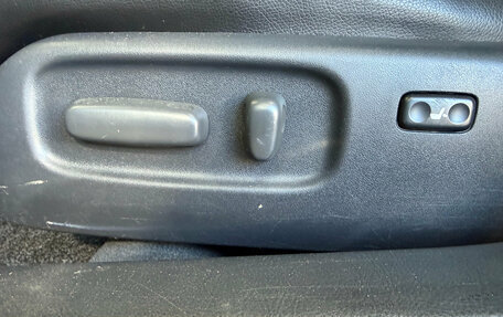 Toyota Avensis III рестайлинг, 2006 год, 699 000 рублей, 13 фотография