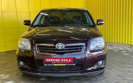 Toyota Avensis III рестайлинг, 2006 год, 699 000 рублей, 2 фотография