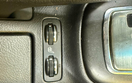 Toyota Avensis III рестайлинг, 2006 год, 699 000 рублей, 16 фотография