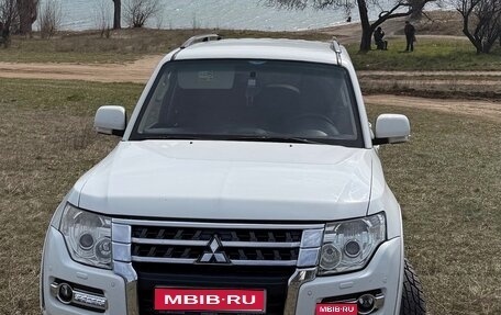 Mitsubishi Pajero IV, 2013 год, 2 300 000 рублей, 1 фотография