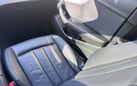 Audi A4, 2019 год, 2 850 000 рублей, 19 фотография