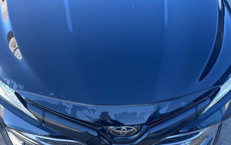 Toyota Camry, 2018 год, 2 850 000 рублей, 2 фотография