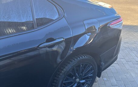 Toyota Camry, 2018 год, 2 850 000 рублей, 4 фотография