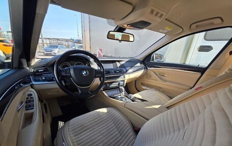 BMW 5 серия, 2014 год, 2 500 000 рублей, 3 фотография