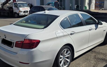 BMW 5 серия, 2014 год, 2 500 000 рублей, 22 фотография