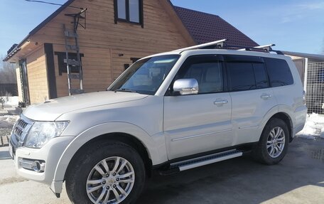 Mitsubishi Pajero IV, 2019 год, 4 000 000 рублей, 3 фотография