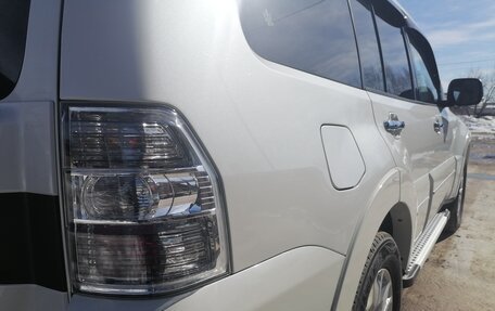 Mitsubishi Pajero IV, 2019 год, 4 000 000 рублей, 7 фотография