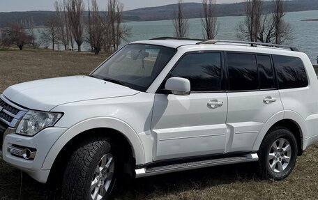 Mitsubishi Pajero IV, 2013 год, 2 300 000 рублей, 6 фотография