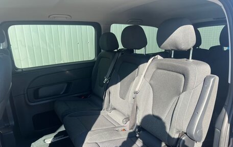 Mercedes-Benz V-Класс, 2021 год, 4 630 000 рублей, 16 фотография