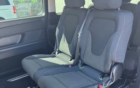 Mercedes-Benz V-Класс, 2021 год, 4 630 000 рублей, 19 фотография