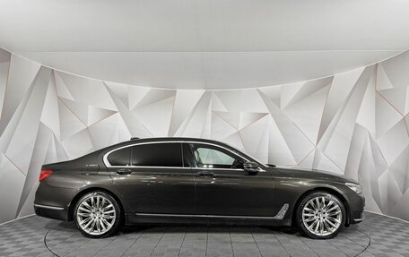 BMW 7 серия, 2016 год, 3 095 000 рублей, 6 фотография