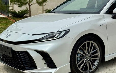 Toyota Camry, 2026 год, 4 640 000 рублей, 4 фотография