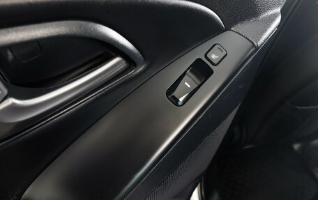 Hyundai ix35 I рестайлинг, 2014 год, 1 399 000 рублей, 26 фотография