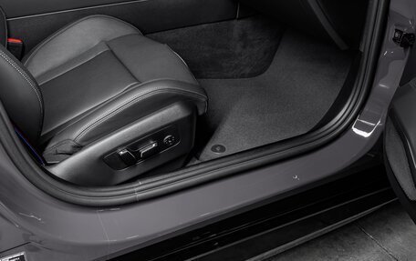 BMW 5 серия, 2025 год, 18 180 000 рублей, 16 фотография