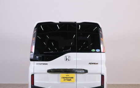Honda Stepwgn IV, 2015 год, 2 299 000 рублей, 5 фотография
