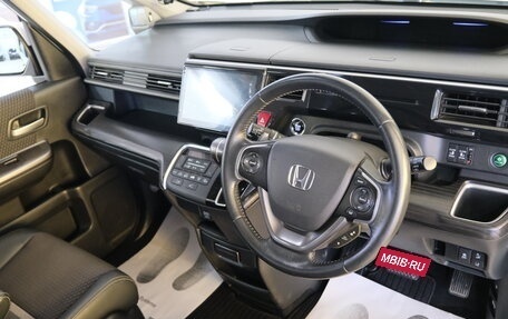 Honda Stepwgn IV, 2015 год, 2 299 000 рублей, 10 фотография