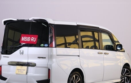 Honda Stepwgn IV, 2015 год, 2 299 000 рублей, 6 фотография