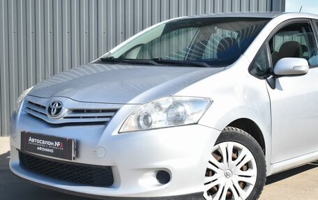 Toyota Auris II, 2011 год, 919 999 рублей, 1 фотография