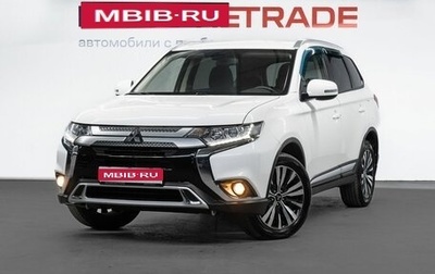 Mitsubishi Outlander III рестайлинг 3, 2020 год, 2 499 000 рублей, 1 фотография