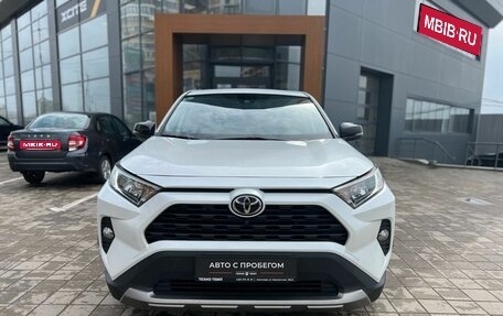 Toyota RAV4, 2022 год, 3 350 000 рублей, 2 фотография