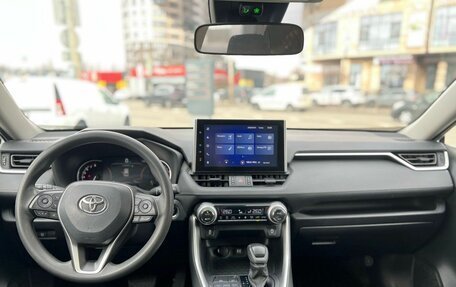 Toyota RAV4, 2022 год, 3 350 000 рублей, 20 фотография