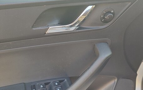 Skoda Rapid I, 2017 год, 1 140 000 рублей, 7 фотография