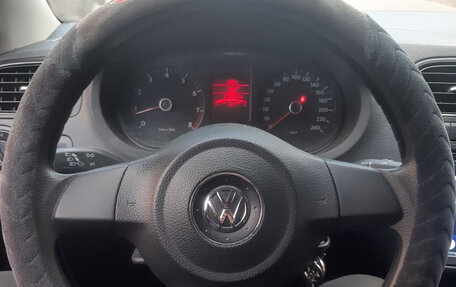 Volkswagen Polo VI (EU Market), 2013 год, 600 000 рублей, 16 фотография