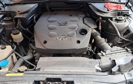 Infiniti FX I, 2004 год, 650 000 рублей, 9 фотография