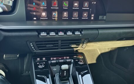 Porsche 911, 2025 год, 32 000 000 рублей, 24 фотография