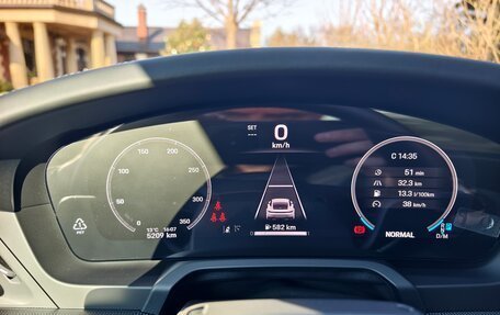 Porsche 911, 2025 год, 32 000 000 рублей, 26 фотография