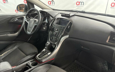 Opel Astra J, 2011 год, 649 000 рублей, 12 фотография