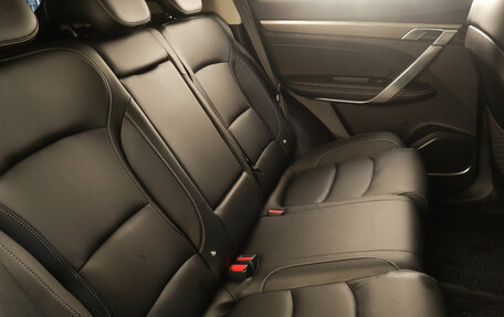Geely Atlas, 2023 год, 2 299 000 рублей, 20 фотография