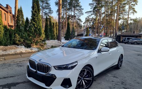 BMW 5 серия, 2025 год, 8 400 000 рублей, 1 фотография