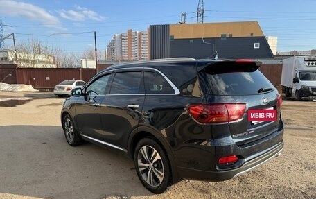 KIA Sorento III Prime рестайлинг, 2018 год, 2 500 000 рублей, 4 фотография