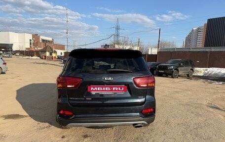 KIA Sorento III Prime рестайлинг, 2018 год, 2 500 000 рублей, 5 фотография