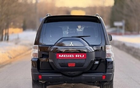 Mitsubishi Pajero IV, 2018 год, 2 450 000 рублей, 5 фотография