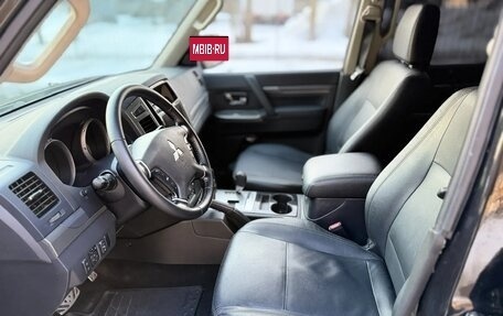 Mitsubishi Pajero IV, 2018 год, 2 450 000 рублей, 14 фотография