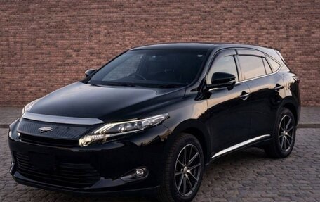 Toyota Harrier, 2016 год, 2 500 000 рублей, 2 фотография