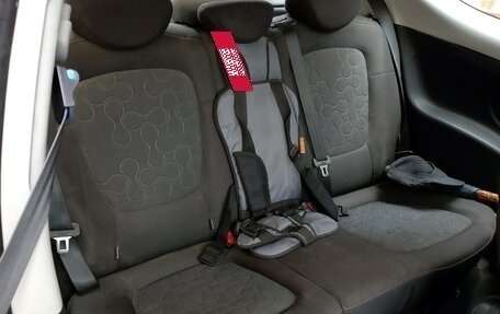 Hyundai i20 IB рестайлинг, 2010 год, 550 000 рублей, 23 фотография